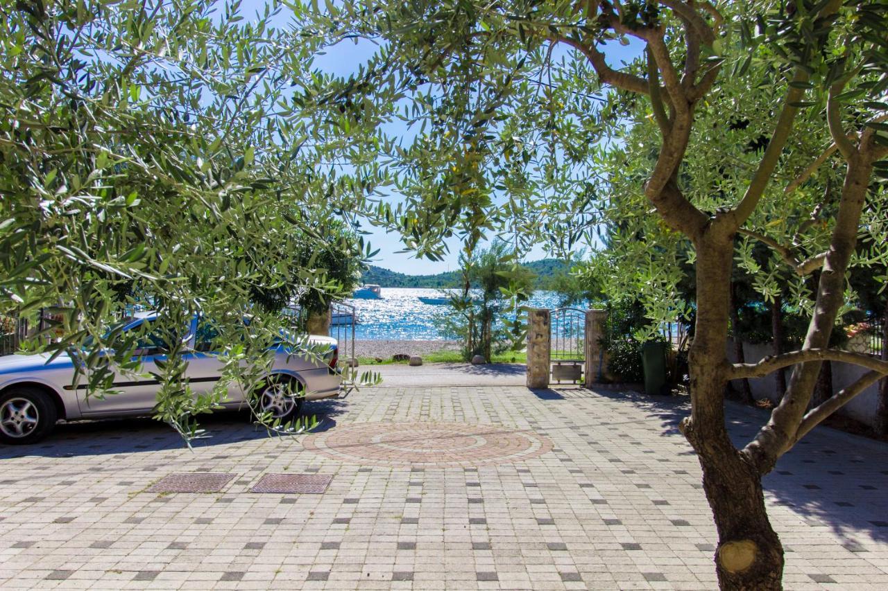 Villa Magica Pirovac Εξωτερικό φωτογραφία